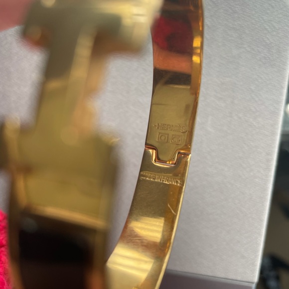 Hermès Clic H Bracelet Black and Gold - Picture 5 of 6